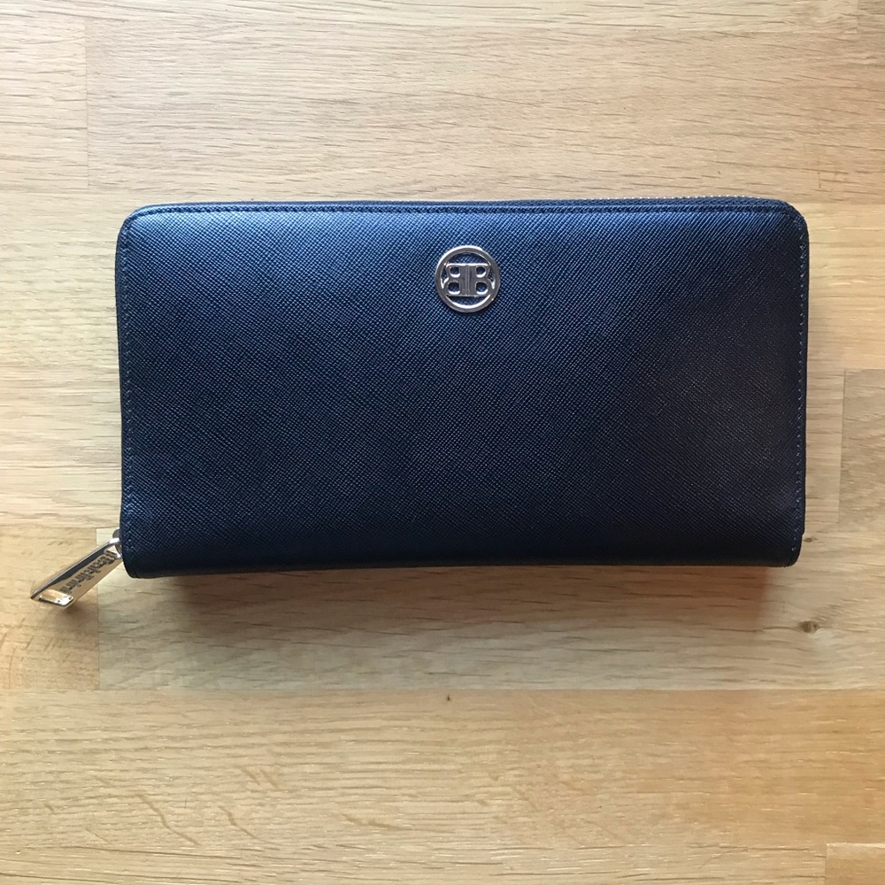 NWOT Baldinini black leather wallet
